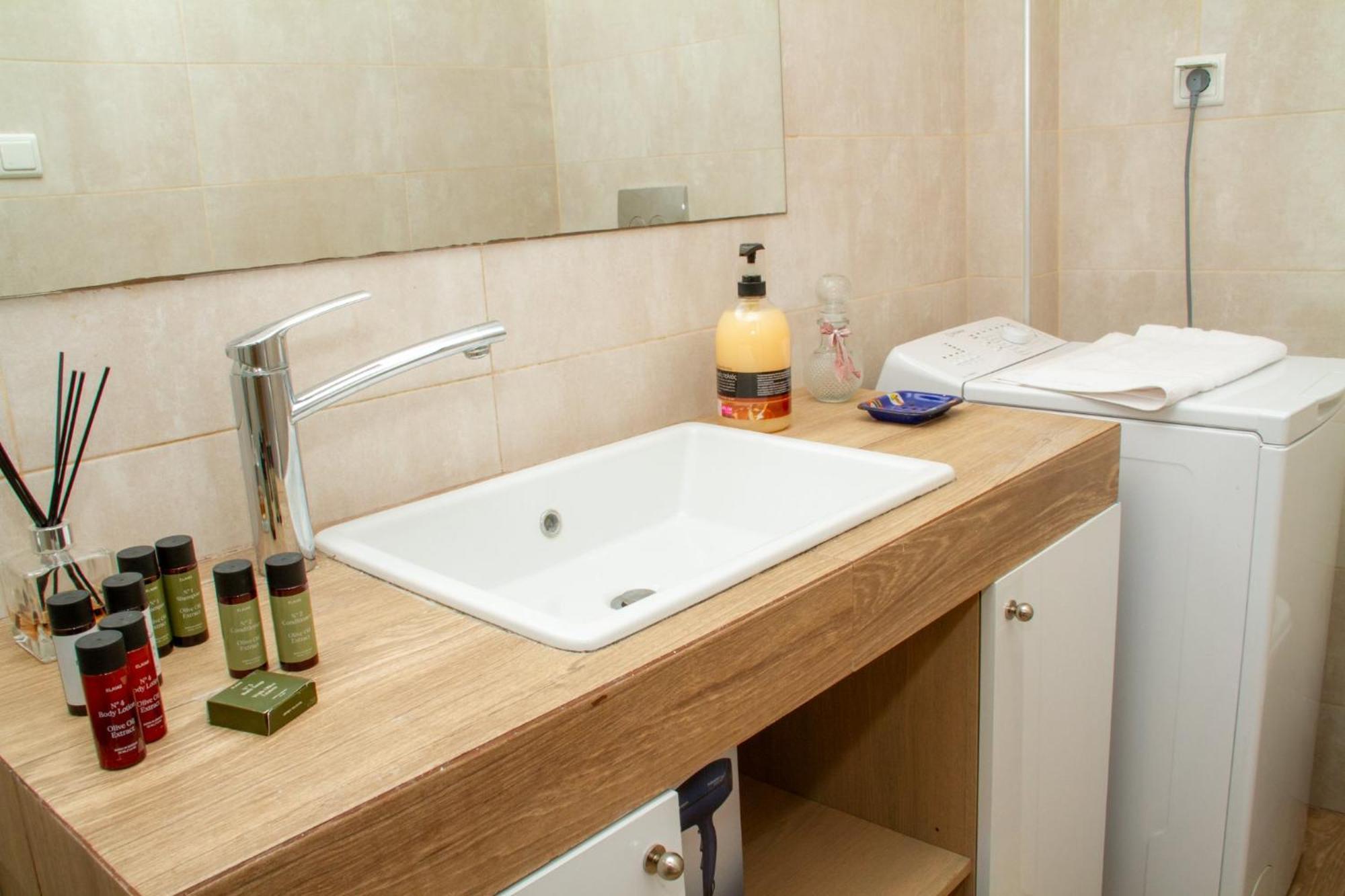 Acropolis Hip Loft Apartment Athena Bagian luar foto
